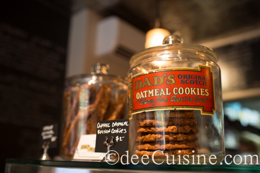 Oatmeal Raisin Cookies