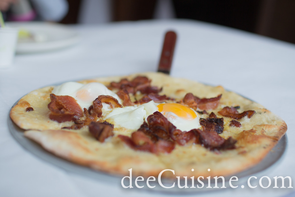 Bacon and Egg Pizza