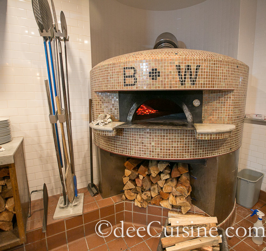 deecuisine-brick-and-wood-5345