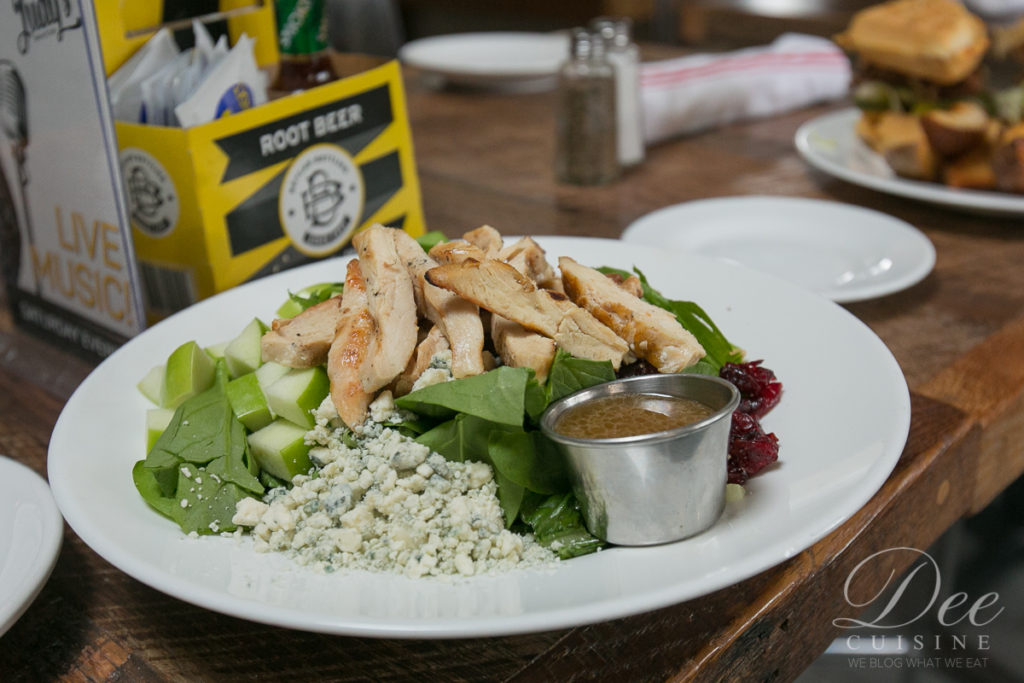 The Southern Skinny spinach, romaine, apples, blue cheese, pecans w/ Tupelo honey vinaigrette