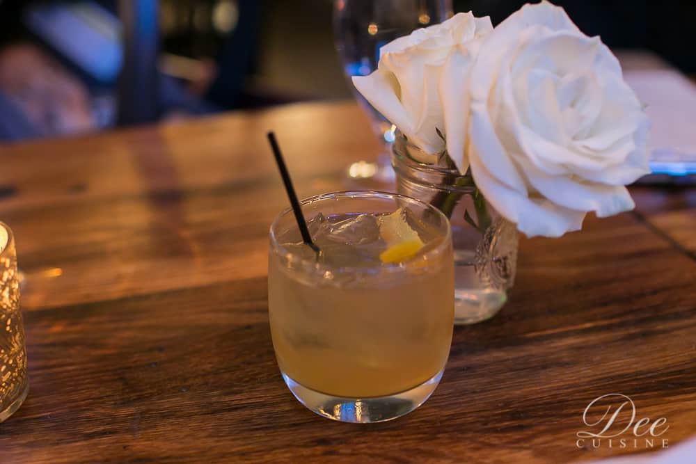 Amis Knees cocktail